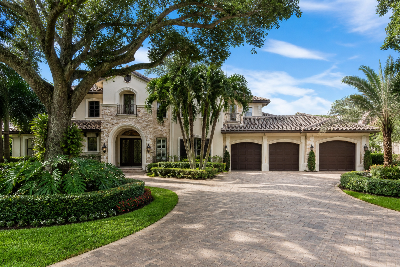 Luxury Windermere Home Exterior