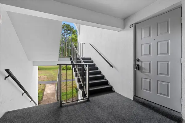 8203 SUN SPRING CIR #62, Orlando, FL 32825