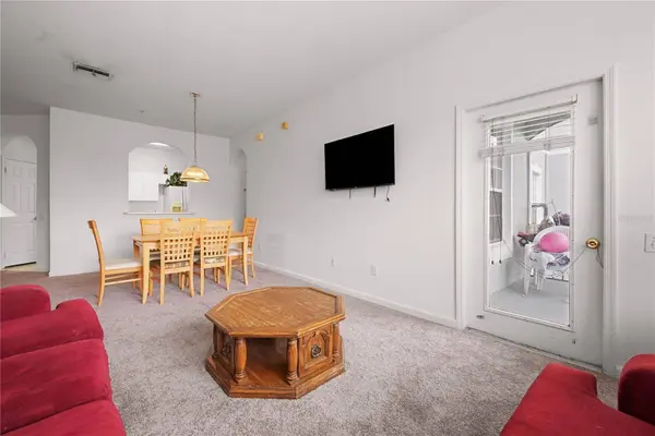 8103 COCONUT PALM WAY #204, Kissimmee, FL 34747