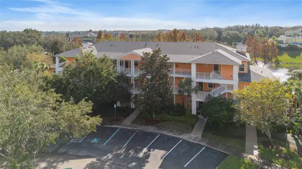 911 NEW PROVIDENCE #911, Davenport, FL 33897