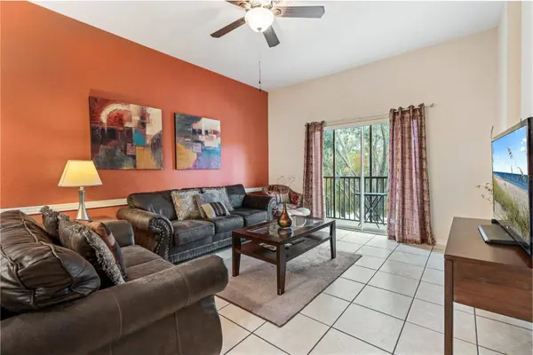 911 NEW PROVIDENCE #911, Davenport, FL 33897