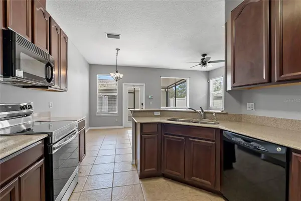 12335 CRUXBURY DR, Windermere, FL 34786