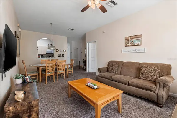 8103 COCONUT PALM WAY #205, Kissimmee, FL 34747