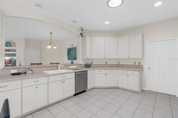 5524 SIR CHURCHILL DR, Leesburg, FL 34748