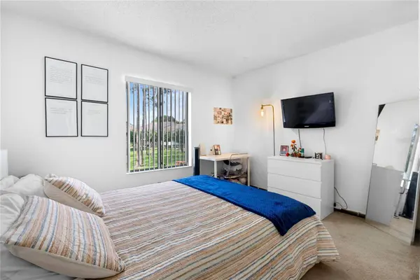 8217 SUN SPRING CIR #72, Orlando, FL 32825