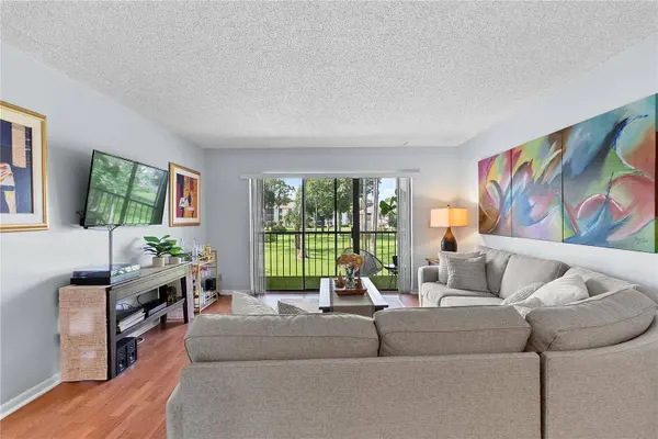 8217 SUN SPRING CIR #72, Orlando, FL 32825