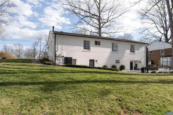 1617 TRAILRIDGE RD, Charlottesville, VA 22903