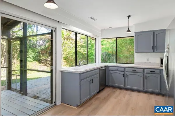 279 TENNIS DR, Charlottesville, VA 22901