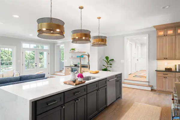 104 BEDFORD PL, Charlottesville, VA 22903