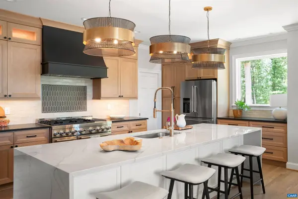104 BEDFORD PL, Charlottesville, VA 22903