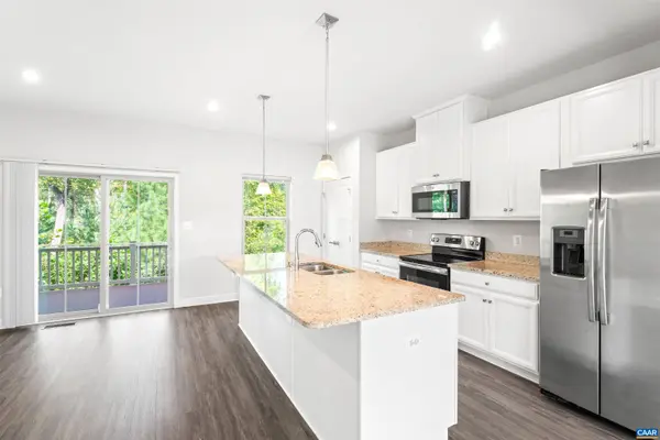 3333 VILLAGE PARK AVE, Keswick, VA 22947