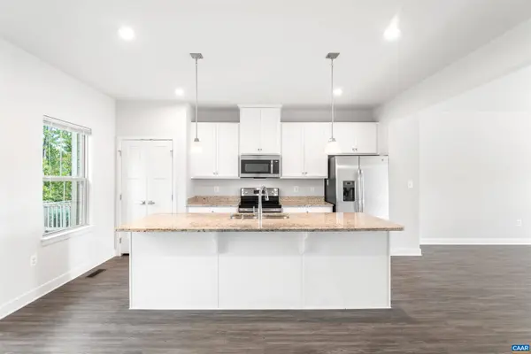 3333 VILLAGE PARK AVE, Keswick, VA 22947
