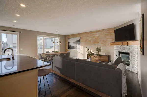 2016 Brightoncrest GN SE, Calgary, AB T2Z5A3