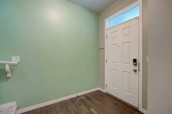 2016 Brightoncrest GN SE, Calgary, AB T2Z5A3