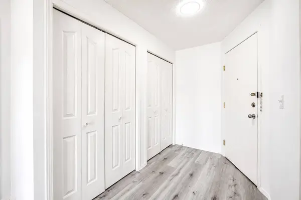 3000 Citadel Meadow PT NW #207, Calgary, AB T3G 5N5