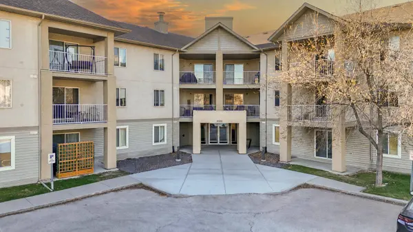 3000 Citadel Meadow PT NW #207, Calgary, AB T3G 5N5
