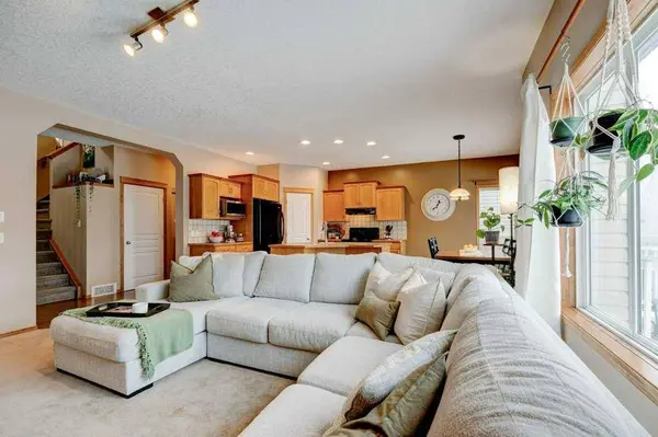 157 Chapalina Close SE, Calgary, AB T2X 3W2