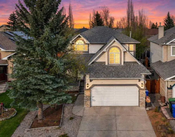 121 Chaparral WAY SE, Calgary, AB T2X 3J9