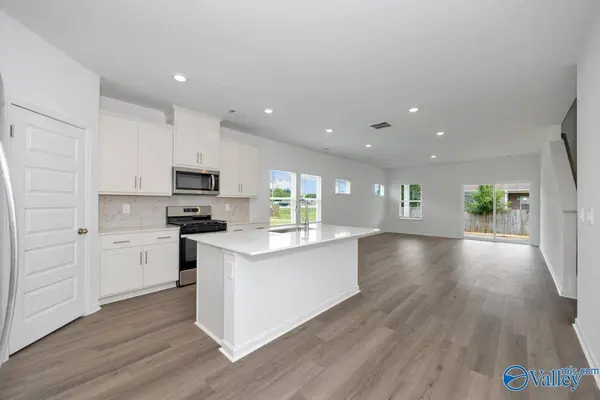 29531 Gallows Cove, Harvest, AL 35749