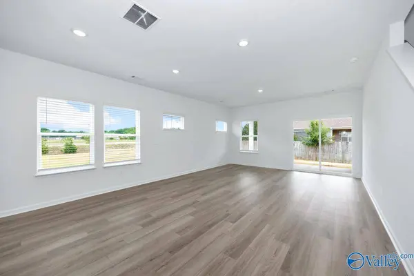 29531 Gallows Cove, Harvest, AL 35749