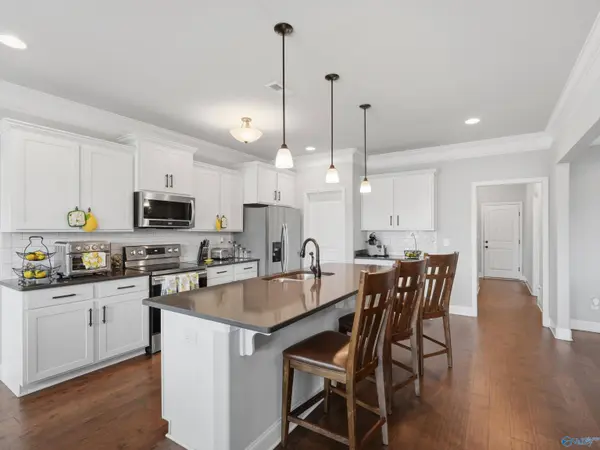 106 Ivy Vine Drive, Toney, AL 35773
