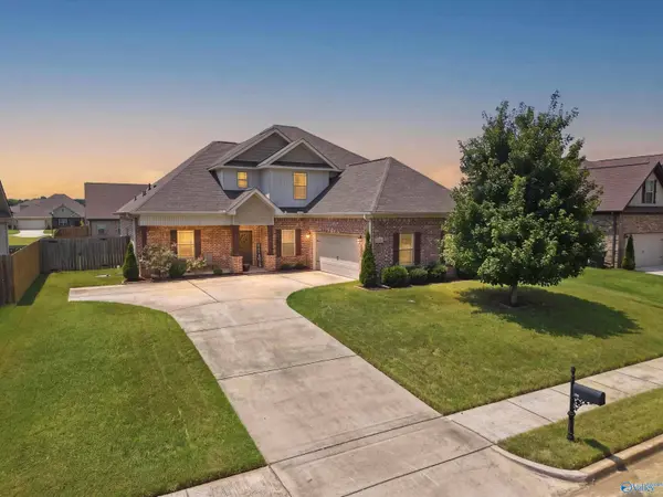 106 Ivy Vine Drive