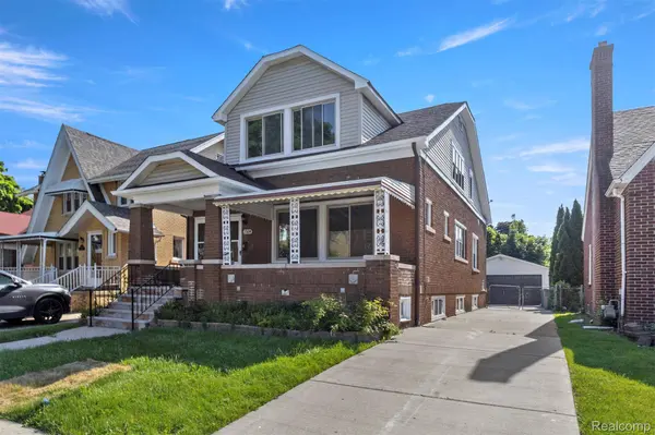 7524 Hartwell ST, Dearborn, MI 48126