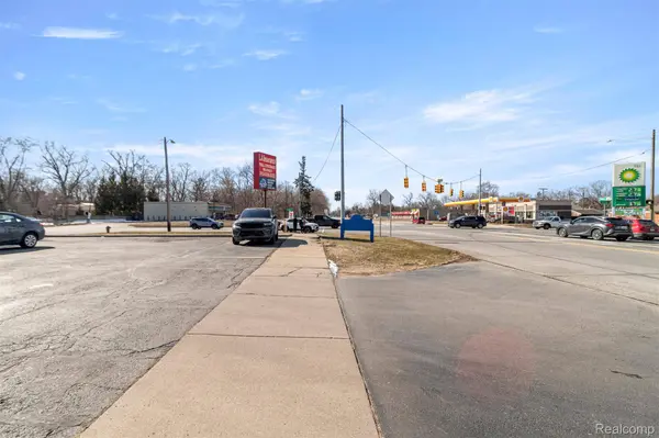 18950 Inkster, Redford Charter Township, MI 48240