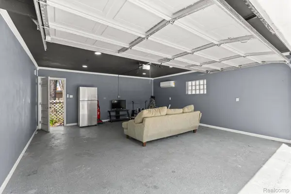 1111 N FRANKLIN ST, Dearborn, MI 48128