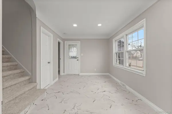 2841 Homeplace ST, Dearborn, MI 48124