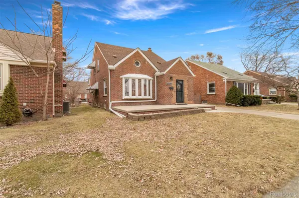 22247 Outer DR, Dearborn, MI 48124