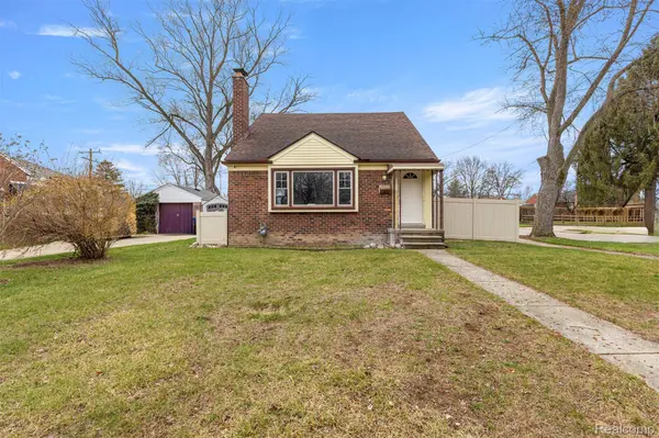 24555 Rouge River DR, Dearborn Heights, MI 48127