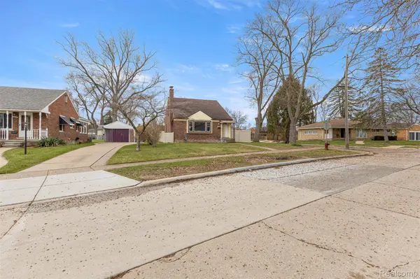 24555 Rouge River DR, Dearborn Heights, MI 48127