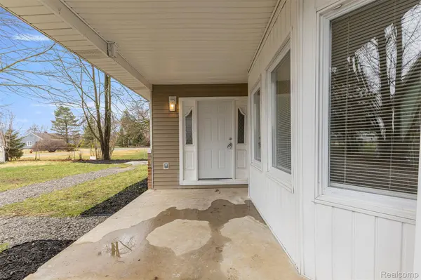 36850 Perry ST, Romulus, MI 48174