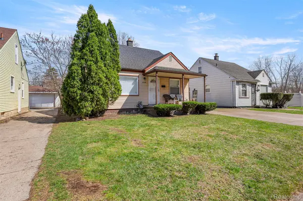 5708 Warwick ST, Detroit, MI 48228