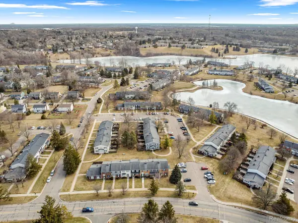 19767 Hayes CT, Northville Township, MI 48167