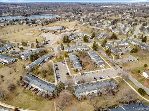 19767 Hayes CT, Northville Township, MI 48167