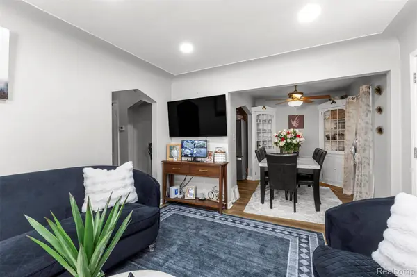 2011 Burger ST, Dearborn, MI 48128