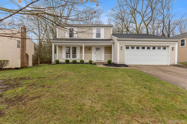 24869 Christina LN, Novi, MI 48375