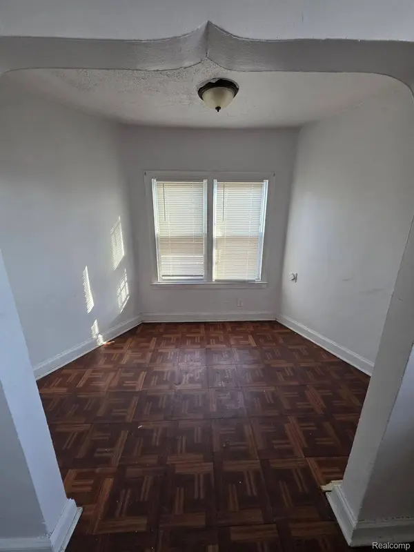 7230 Ashton AVE, Detroit, MI 48228