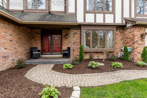 38605 Deerwood CT, Northvillecity_oakland, MI 48167