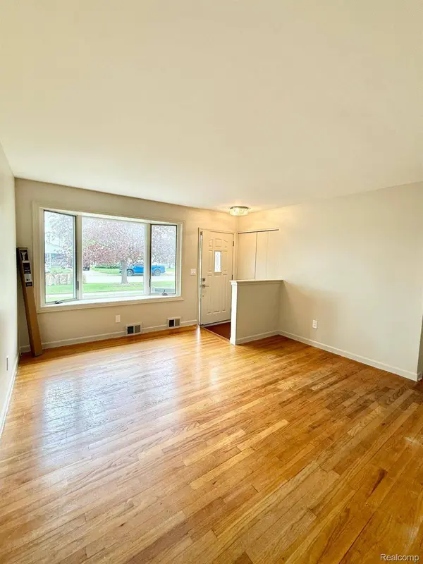 4428 Bedford ST, Dearbornheightscity_wayne, MI 48125