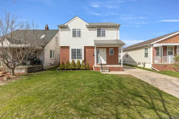 28810 Birchlawn ST, Garden City, MI 48135