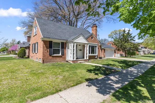 1111 N Franklin ST, Dearborn, MI 48128