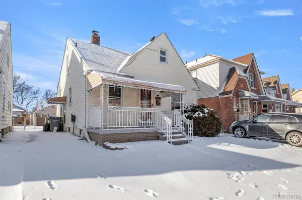 4645 Rosalie ST, Dearborn, MI 48126