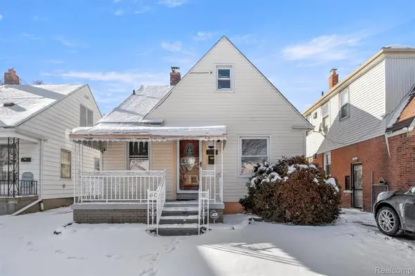4645 Rosalie ST, Dearborn, MI 48126