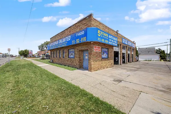 7400 Greenfield RD, Dearborn, MI 48126