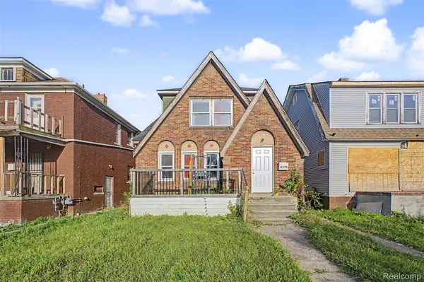 9275 Appoline ST, Detroit, MI 48228