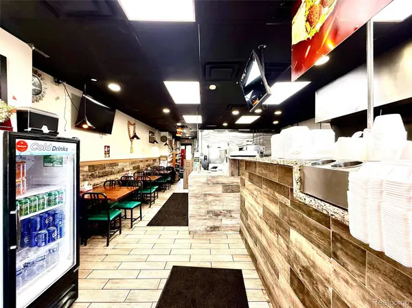 13710 W Warren AVE, Dearborn, MI 48126