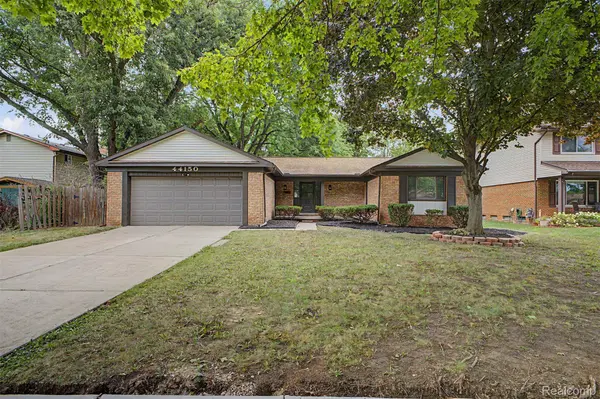 44150 S Umberland CIR, Canton Charter Township, MI 48187
